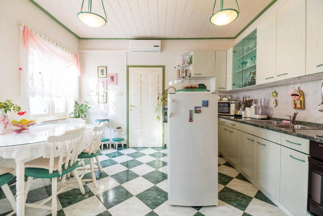 Kuca Za Odmor Lucy Apartman Póla Kültér fotó