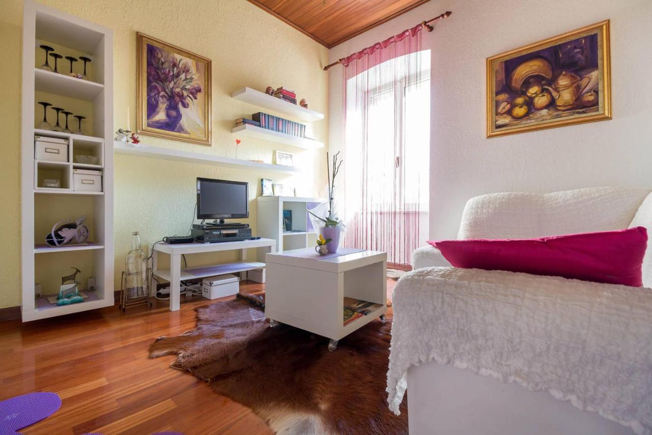 Kuca Za Odmor Lucy Apartman Póla Kültér fotó