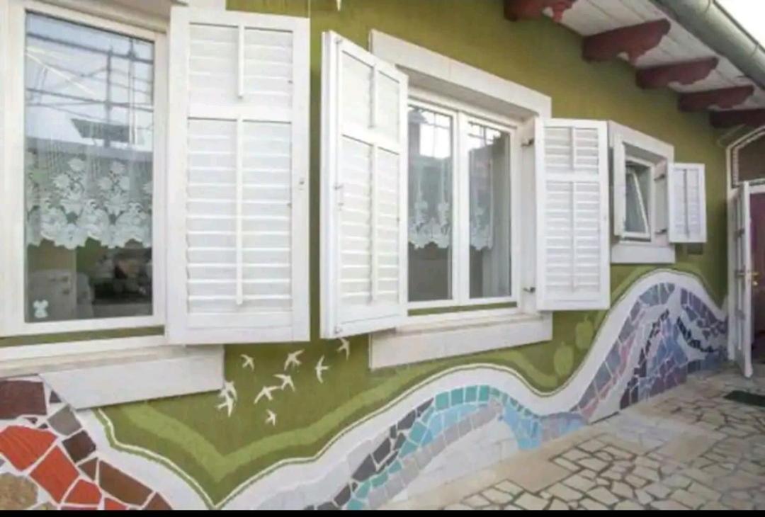 Kuca Za Odmor Lucy Apartman Póla Kültér fotó